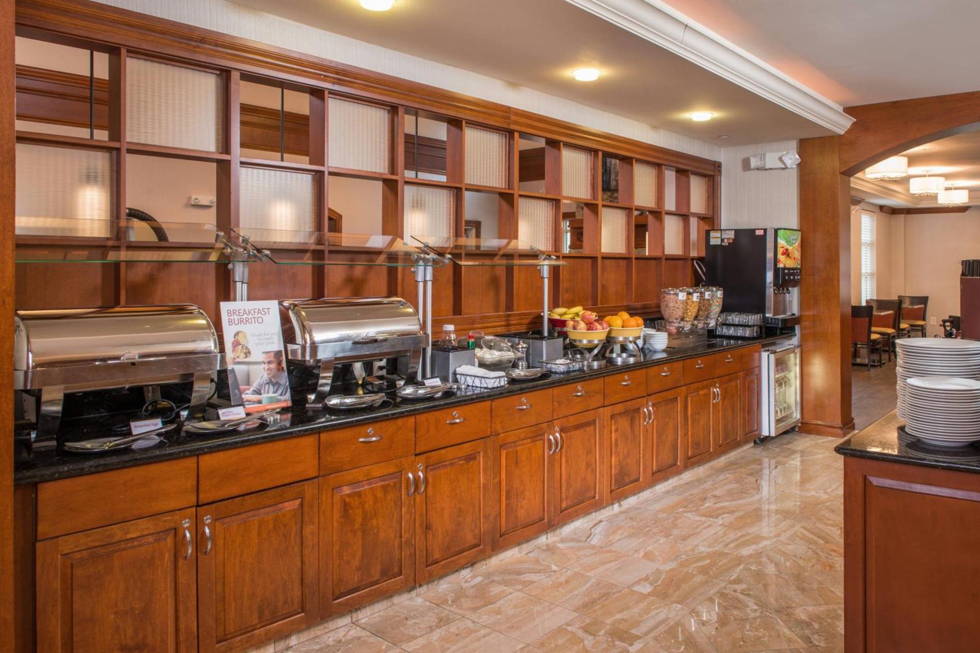 Hotel Dulles Airport At Dulles 28 Centre Sterling